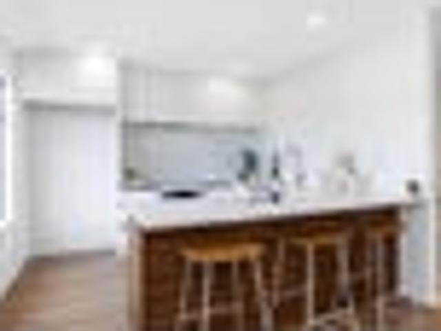 Townhouse for sale in New Lynn, Oroua County