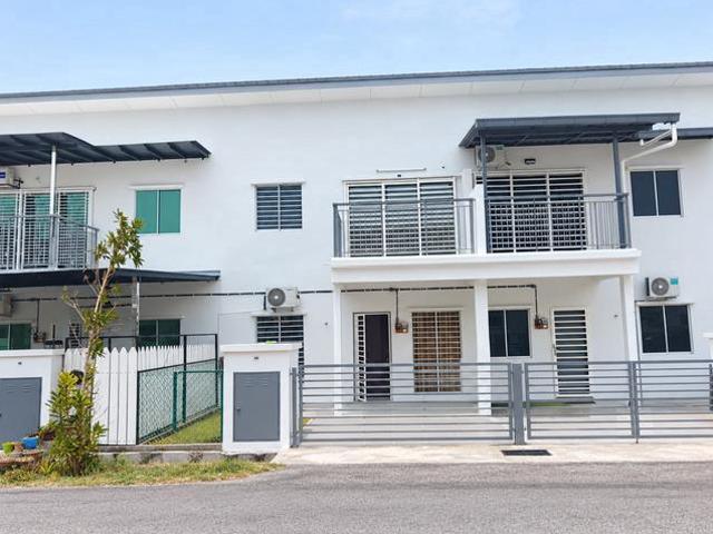 Terraced House for sale in Tanjong Karang, Kuala Selangor