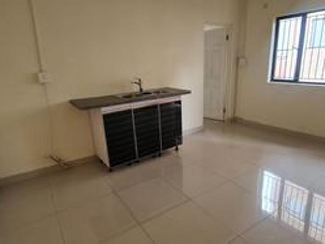 Apartment for rent in Seaview, Kwazulu-natal