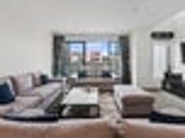 House for sale in Paremoremo