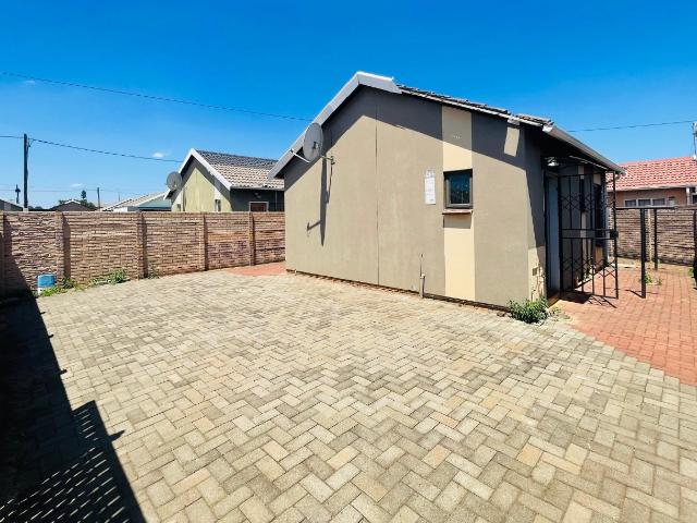 House for rent in De Deur, Midvaal Local Municipality