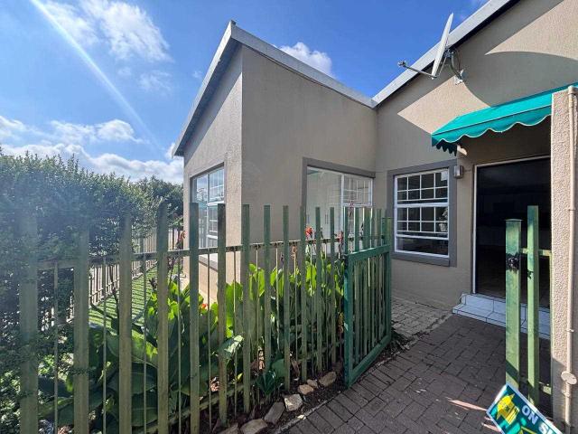 Townhouse for sale in Ekurhuleni, Gauteng