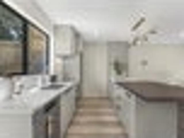 Townhouse for sale in Three Kings