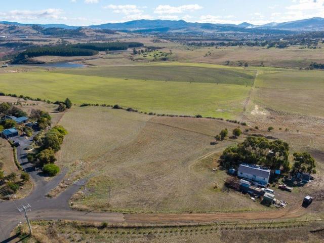 Cottage for sale in Hobart, Tasmania