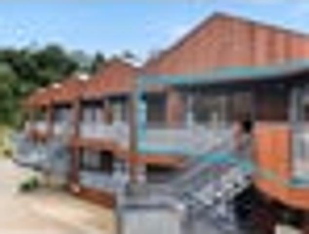 Townhouse for sale in Paremoremo