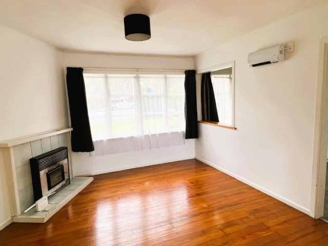 House for rent in Paremoremo, Oroua County