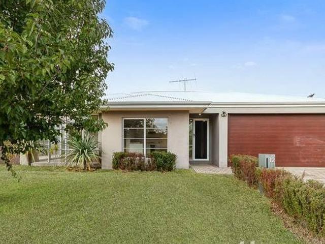 House for rent in Cockburn, Western Australia