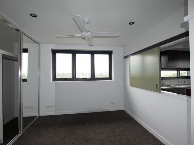 Apartment for rent in Woolloongabba, Greater Brisbane