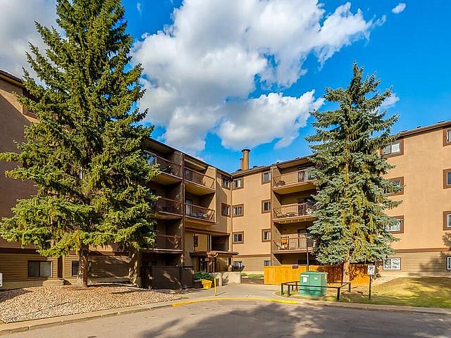 Apartment for rent in Wedgewood, Alberta