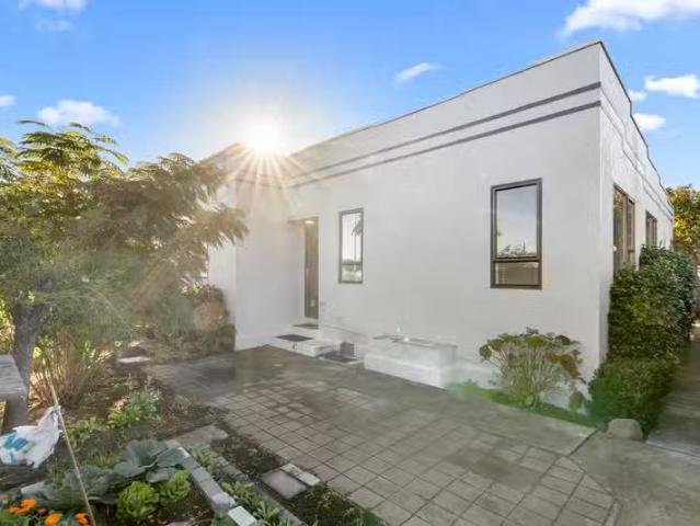 House for rent in Chaslands, Canterbury