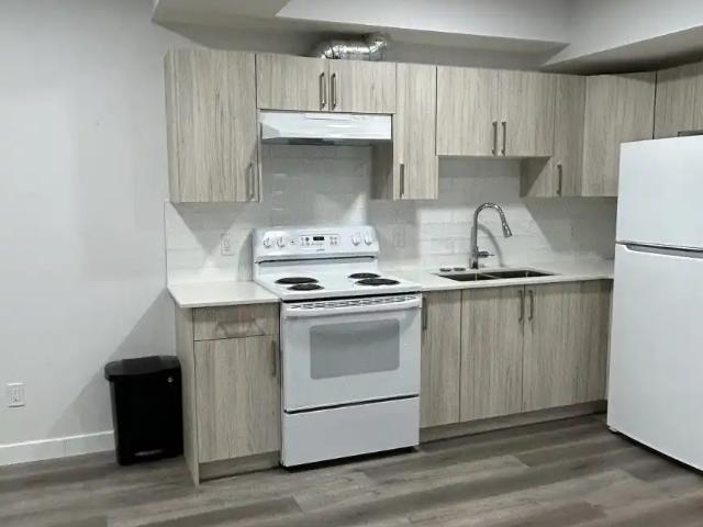 Apartment for rent in Rolly View, Alberta