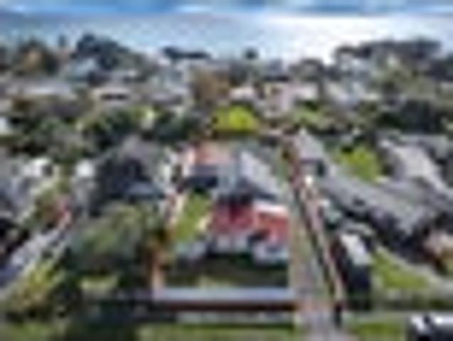 House for sale in Awhitu