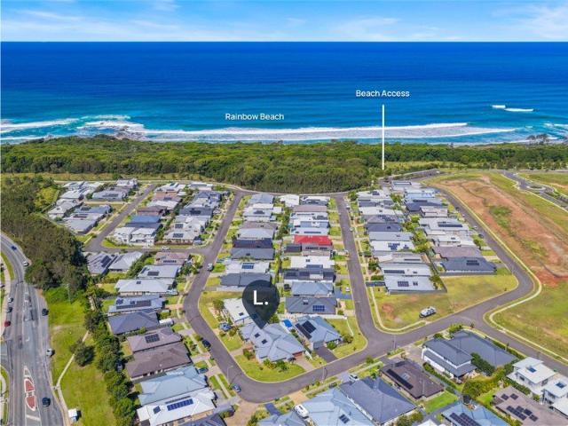 Villa for sale in Lake Cathie, New South Wales