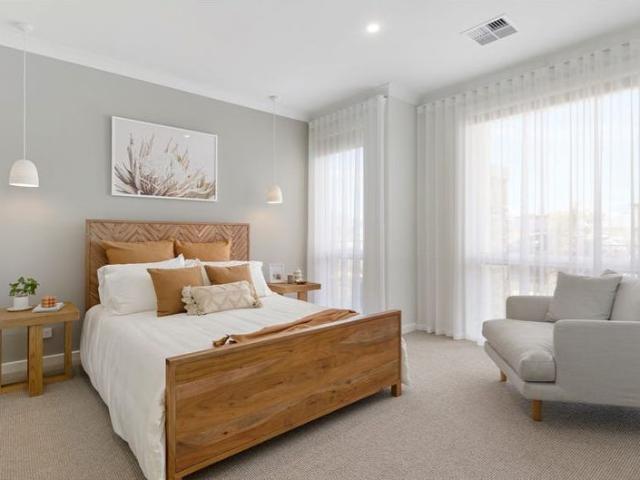 House for sale in Elizabeth Beach, New South Wales