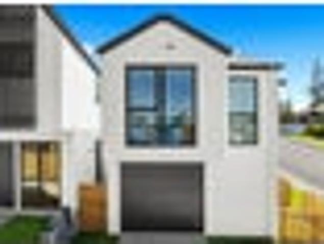 House for sale in Massey West, Henderson-Massey