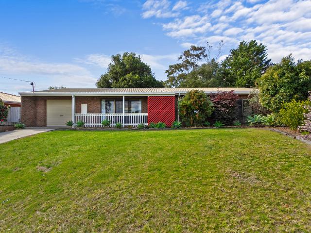 House for sale in Lakes Entrance, Victoria