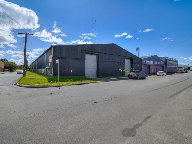 Warehouse for rent in Ambergate, New South Wales