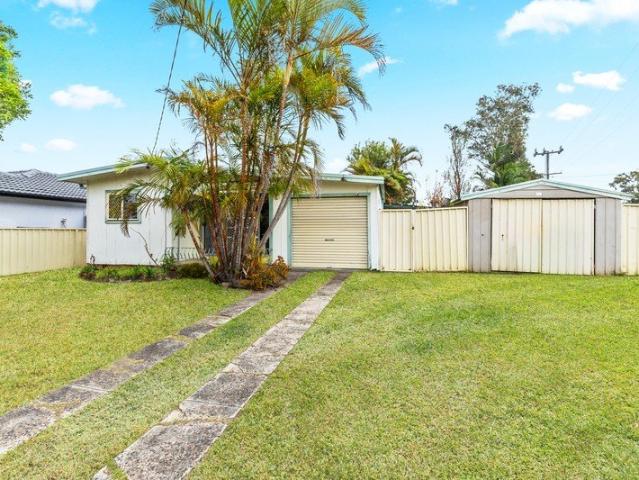 House for sale in Halekulani, Budgewoi