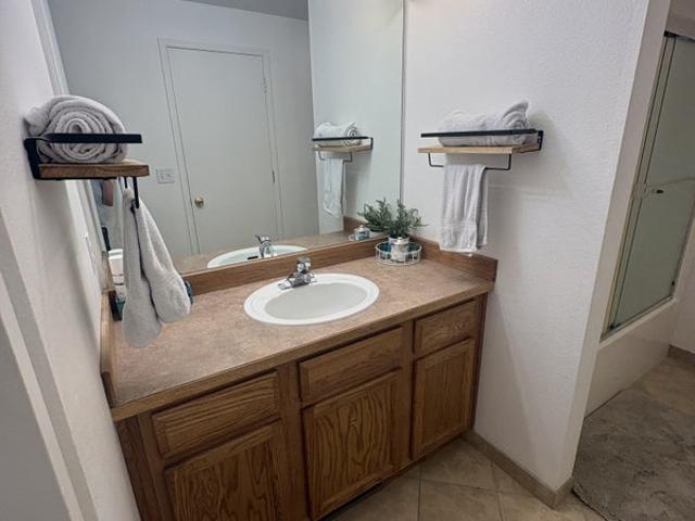 Room for rent in Oregonia