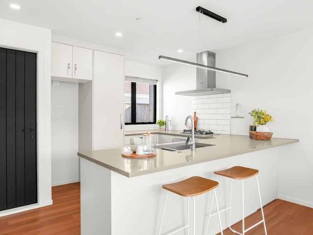 Townhouse for rent in Pauatahanui, Wellington