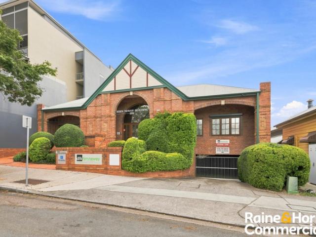Office for rent in Toombul, Queensland