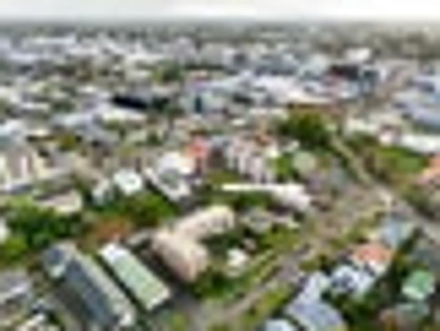 Apartment for sale in Hamilton Lake