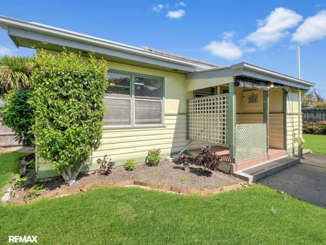 House for sale in Lakes Entrance, Victoria