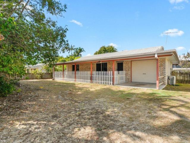 House for sale in Blacks Beach, Mackay