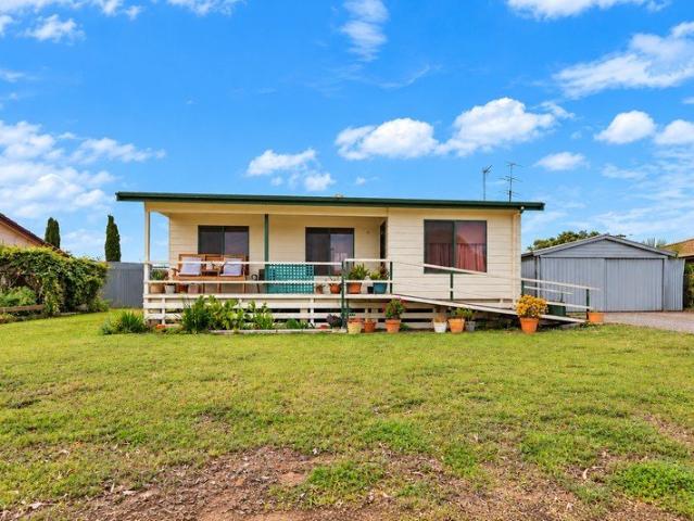 House for sale in Tumby Bay