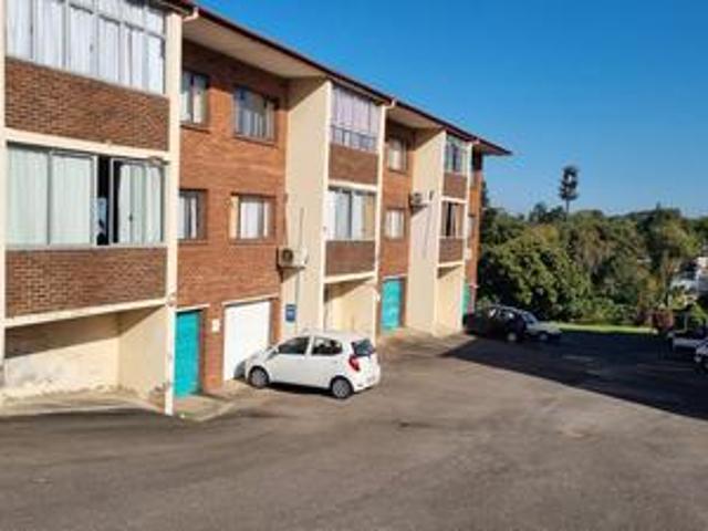 Apartment for sale in Queensburgh, Kwazulu-natal