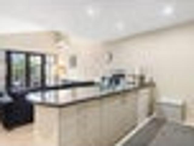 Apartment for sale in Papatoetoe