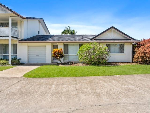 Villa for sale in Fernbrook, Queensland