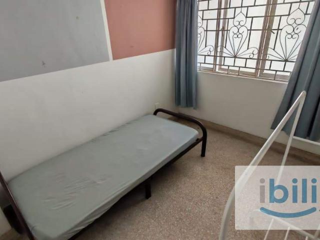 Room for rent in Petaling, Damansara Damai