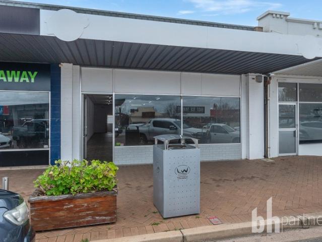 Retail for rent in Loxton, South Australia