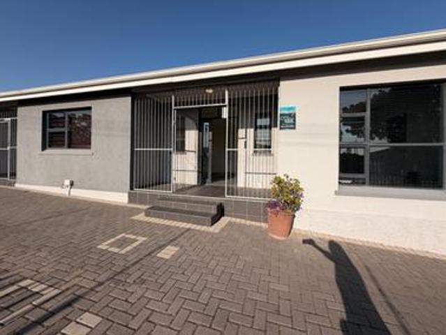 Commercial for rent in Port Elizabeth, Eastern Cape