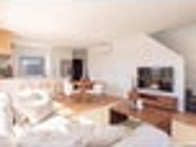 Townhouse for sale in Manurewa, Oroua County