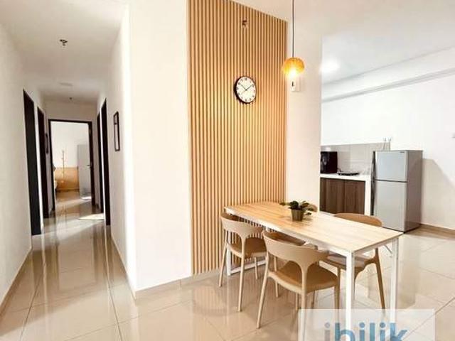 Room for rent in Petaling, Damansara Damai