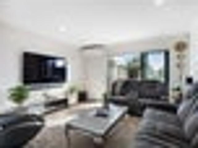 House for sale in Papakura