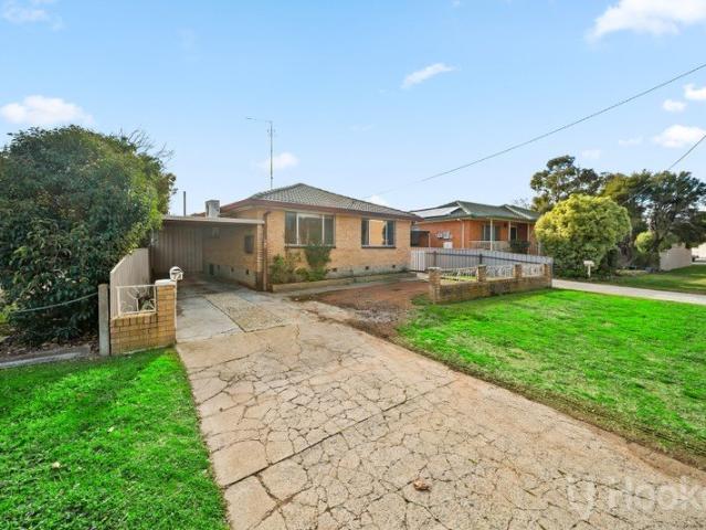 House for sale in Queanbeyan, New South Wales