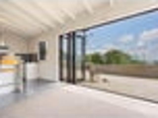 House for sale in Whangaparaoa