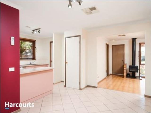 House for rent in Carrum Downs, Melbourne