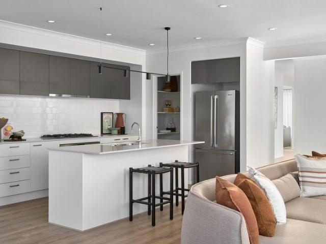 Cottage for sale in Morwell, Victoria