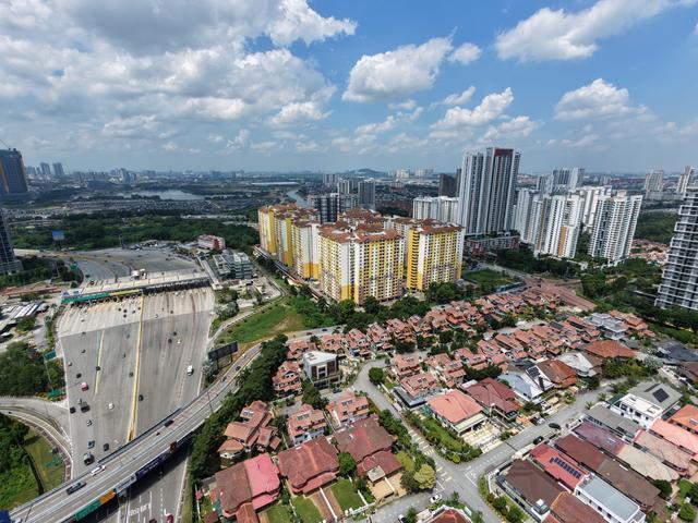 Apartment for sale in Petaling, Damansara Damai