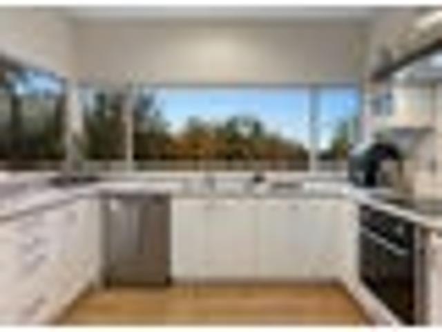 House for sale in Whangaparaoa