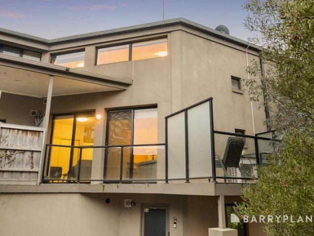 Townhouse for sale in Camerons Creek, Victoria