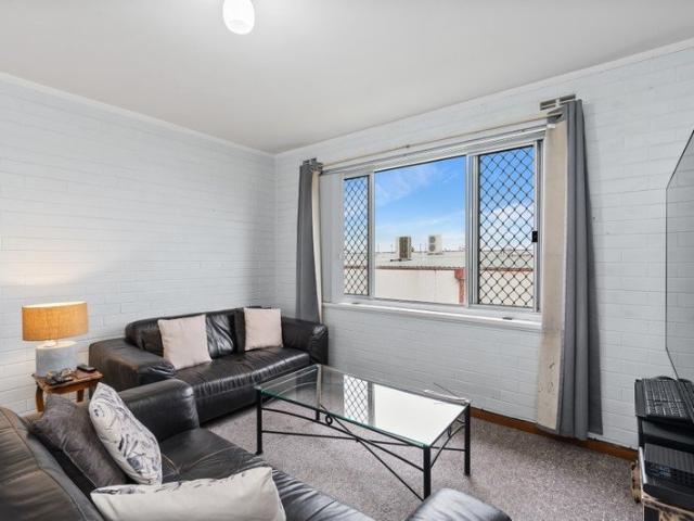 Apartment for sale in Spearwood, Western Australia