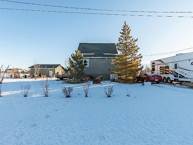 House for sale in Wedgewood, Alberta