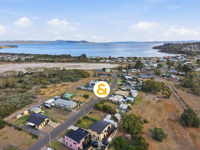 Land for sale in Primrose Sands, Tasmania