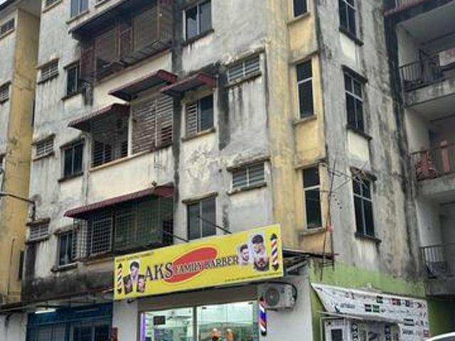 Flat for sale in Wellesley, Penang