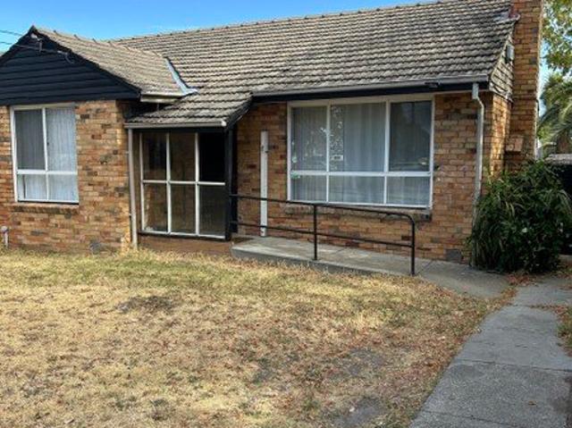 Granny Flat for rent in Camerons Creek, Victoria